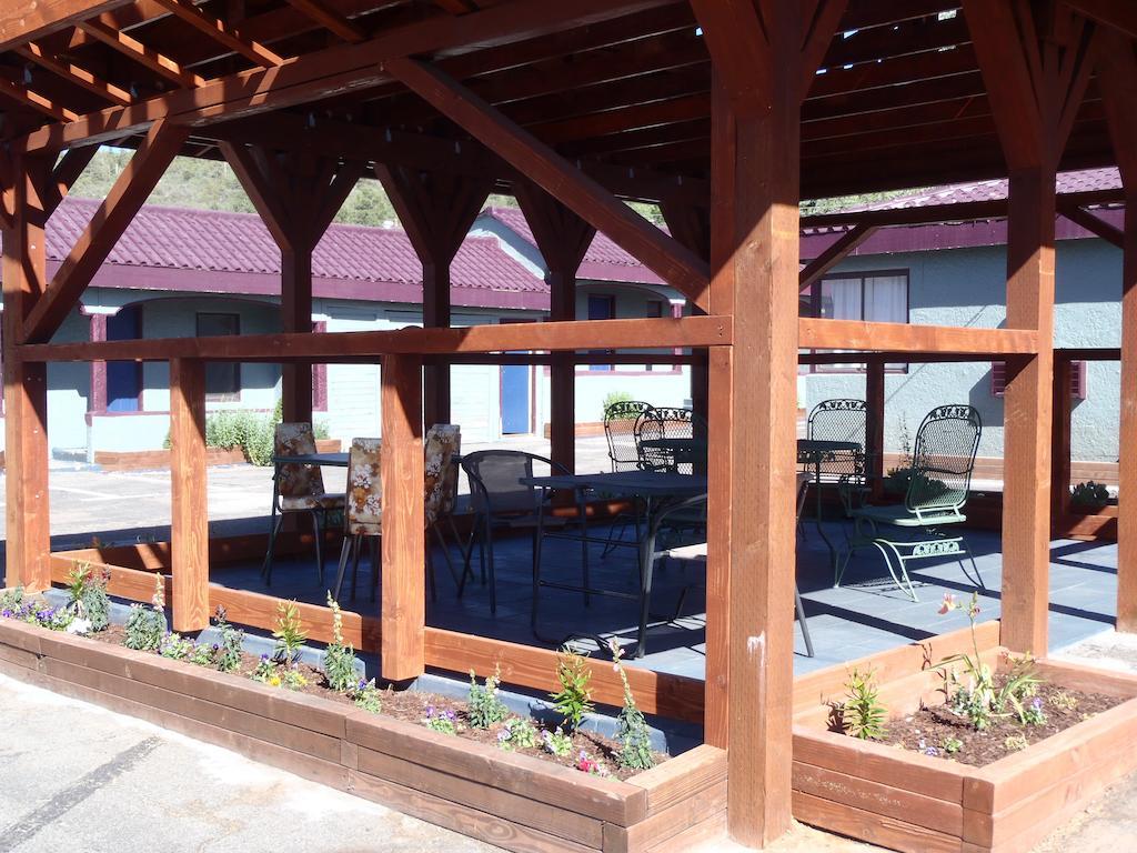 Grand Motel Williams Bagian luar foto
